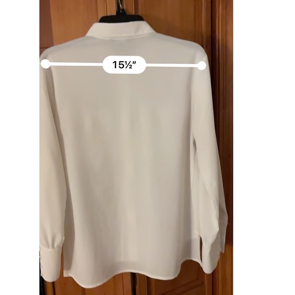 Simply Vera Vera Wang Cream Career Button Up Shirt Women's Medium top Pockets - Picture 7 of 13
